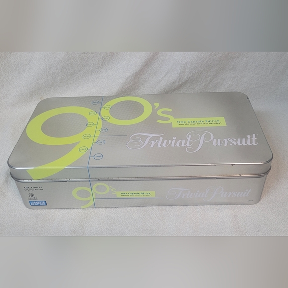NEW(ISH) Trivial Pursuit 90s Time Capsule Edition Board Game 100% Complete - Picture 2 of 13